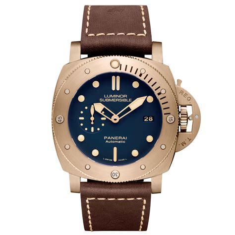 italian dive watch panerai|panerai luminor submersible watch.